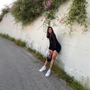 Meet your Posher, Genevieve